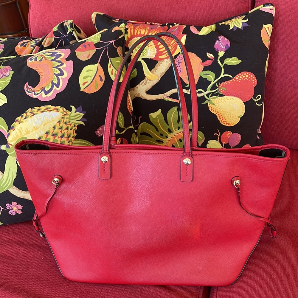 Large red Henri Bendel tote - Picture 2 of 9